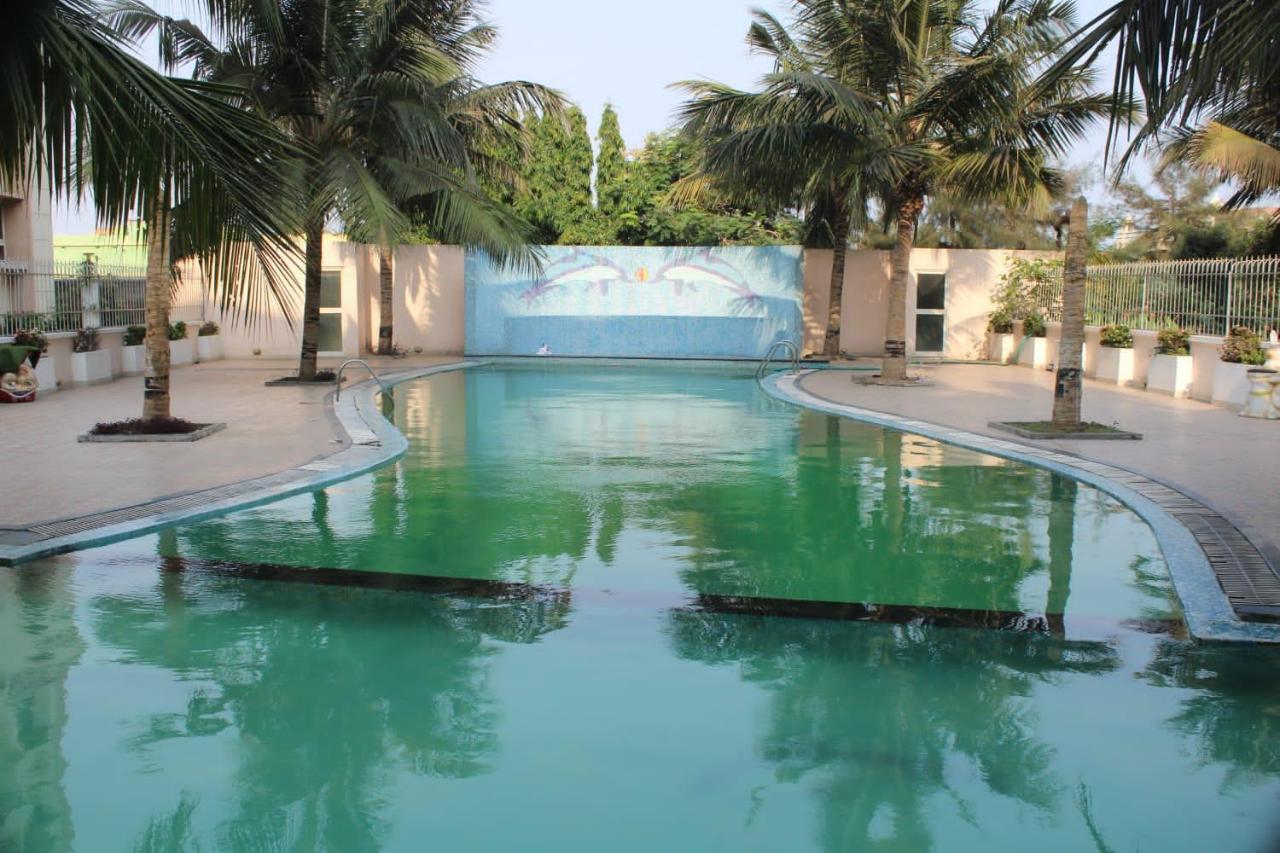 Wekare Sea Sight Service Apartments Puri Exterior photo